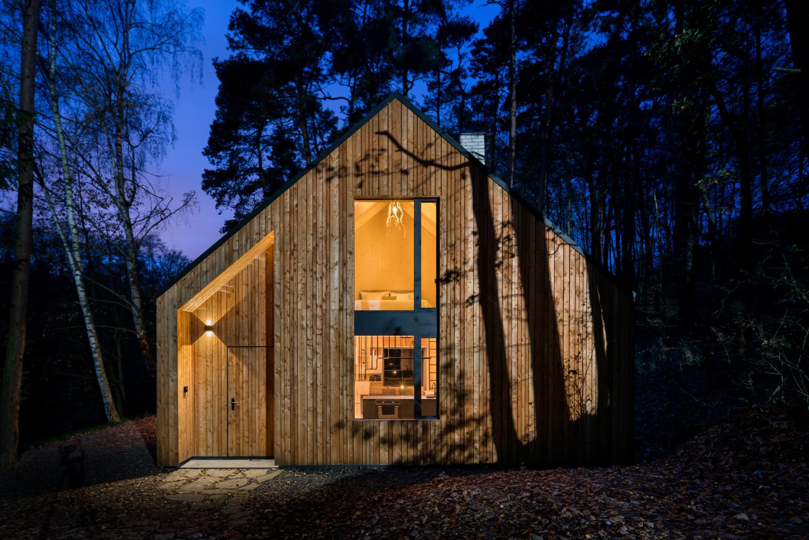 Minimalist cabin