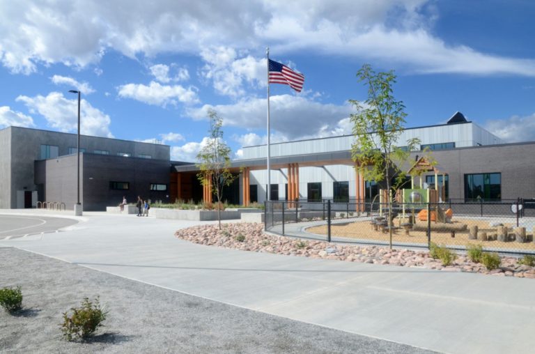 Boulder Valley School District opens Meadowlark School aasarchitecture