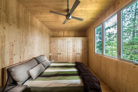 Cross-Laminated-Timber Cottage