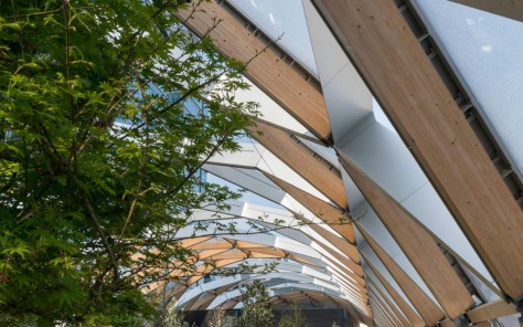 Crossrail Place Retail and Roof Garden