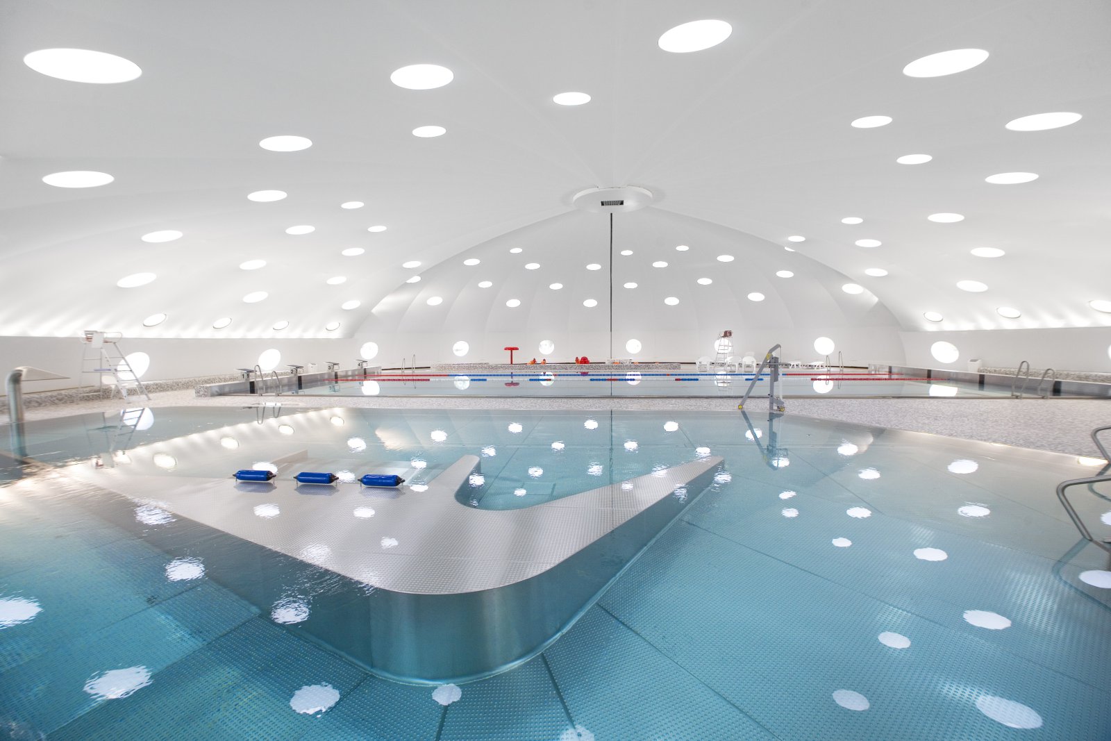 Tournesol swimming pool