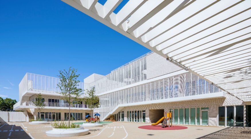 Groupe Scolaire Rosa Parks by Brenac & Gonzalez & Associés ...