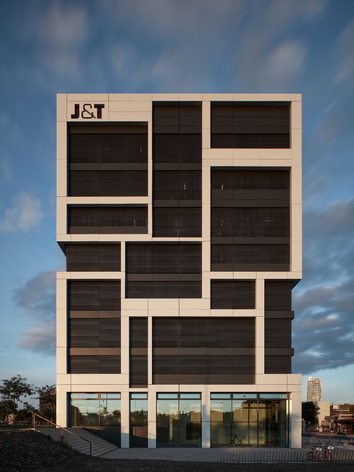 J&T headquarters