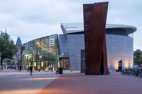 New entrance hall Van Gogh Museum