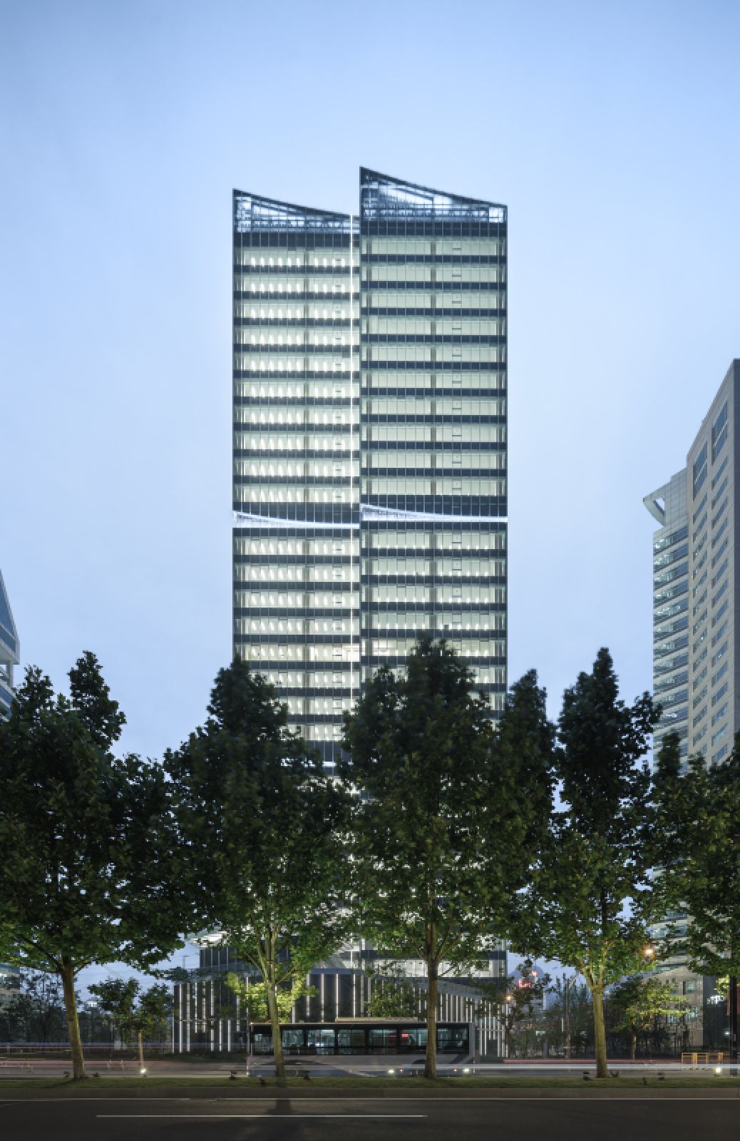 Shanghai International Fortune Center